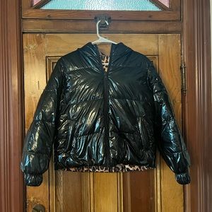 Alice and Olivia Durham black leopard print reversible puffer jacket Size S